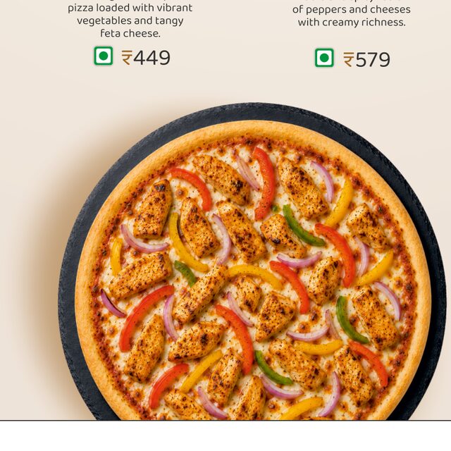 Chicken Dominator Pizza
