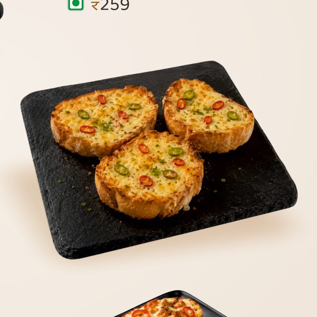 Chilli Cheese Garlic Bread
